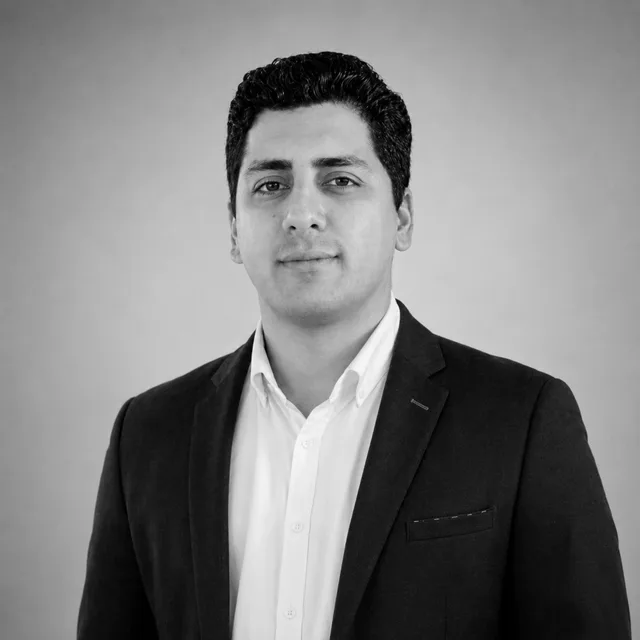 cristian castro, Director · Operations & BPO